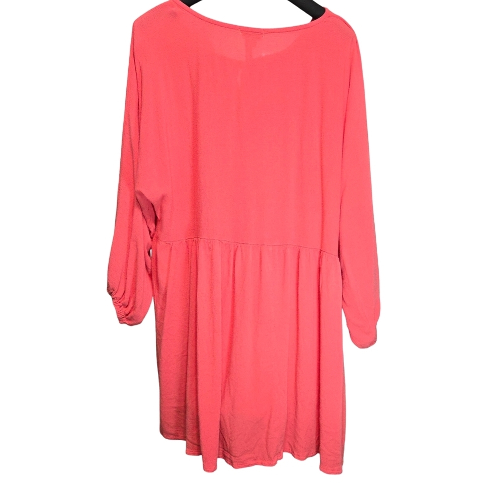 Velzera Coral Tunic with Embroidery SIZE XL - Picture 2 of 3